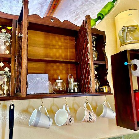 Casa Del Lago Lodging House Пуэрто-Айора Экстерьер фото
