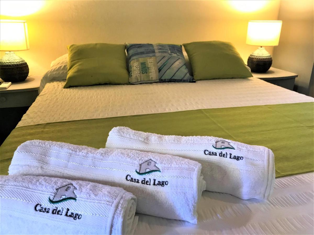 Casa Del Lago Lodging House Пуэрто-Айора Экстерьер фото