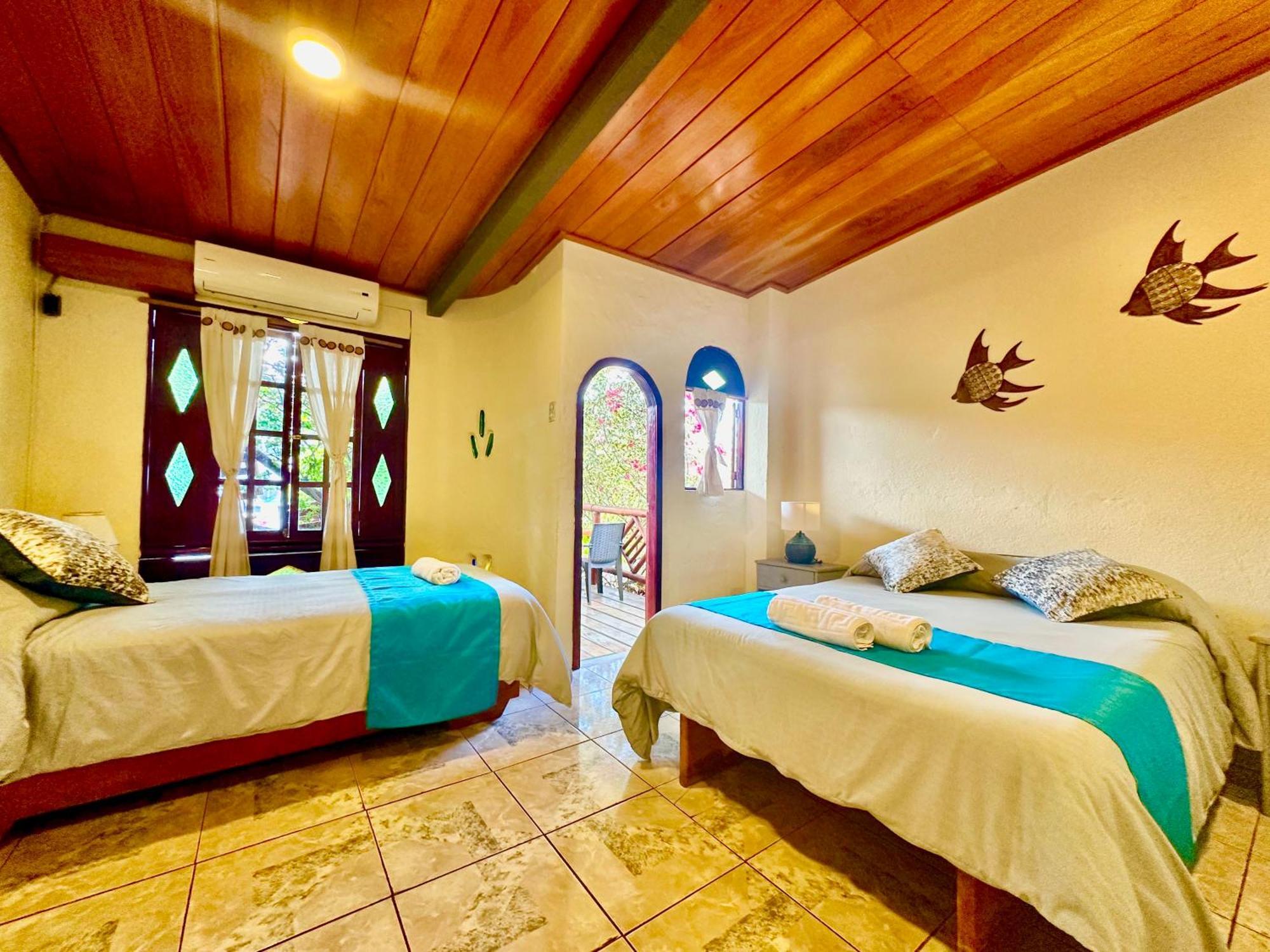 Casa Del Lago Lodging House Пуэрто-Айора Экстерьер фото