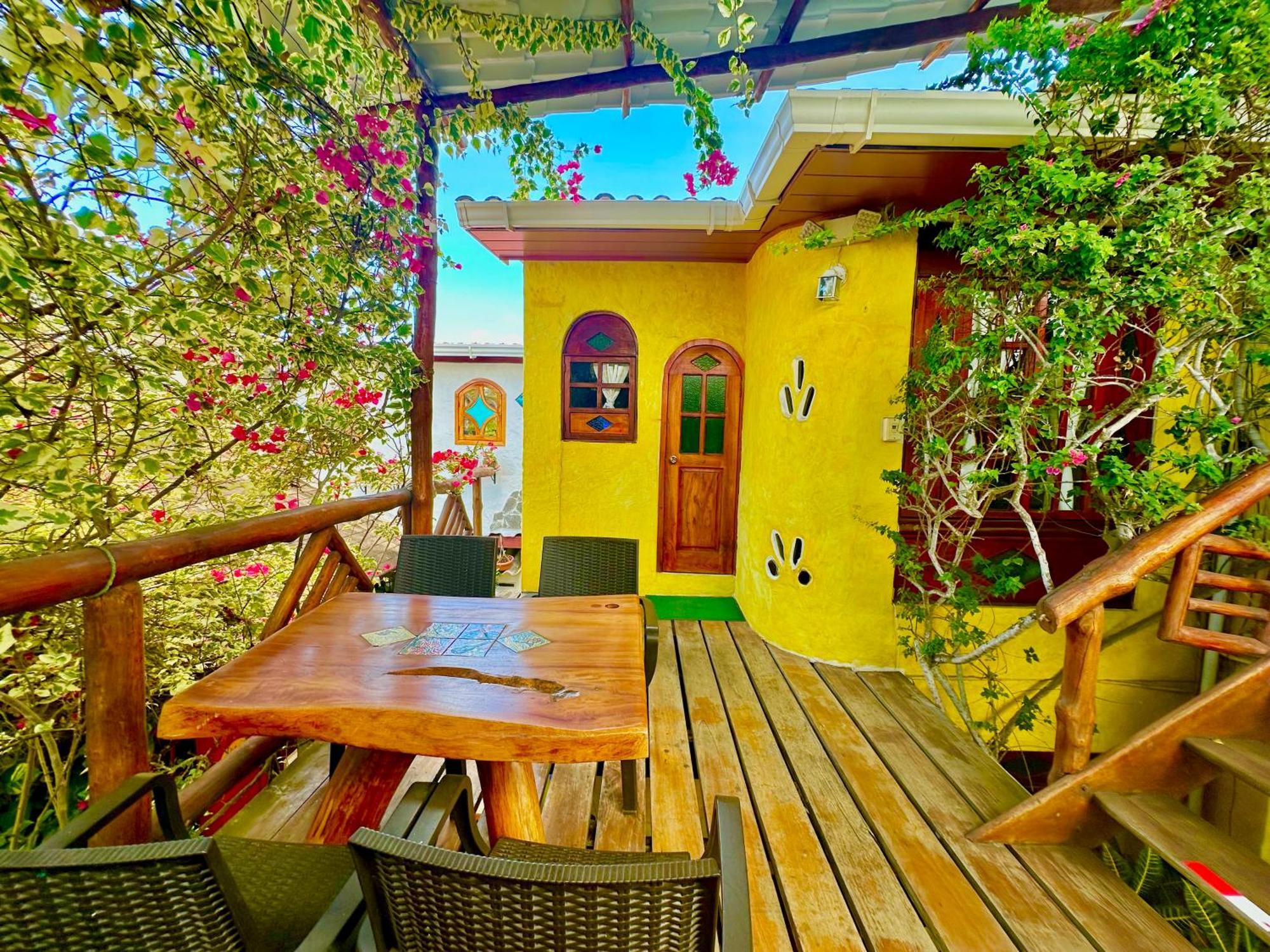 Casa Del Lago Lodging House Пуэрто-Айора Экстерьер фото