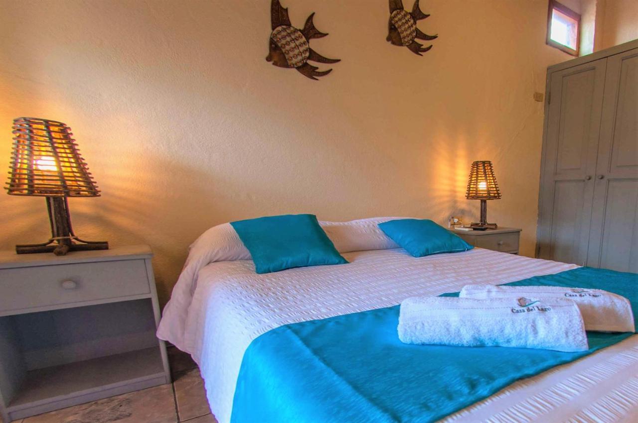 Casa Del Lago Lodging House Пуэрто-Айора Экстерьер фото
