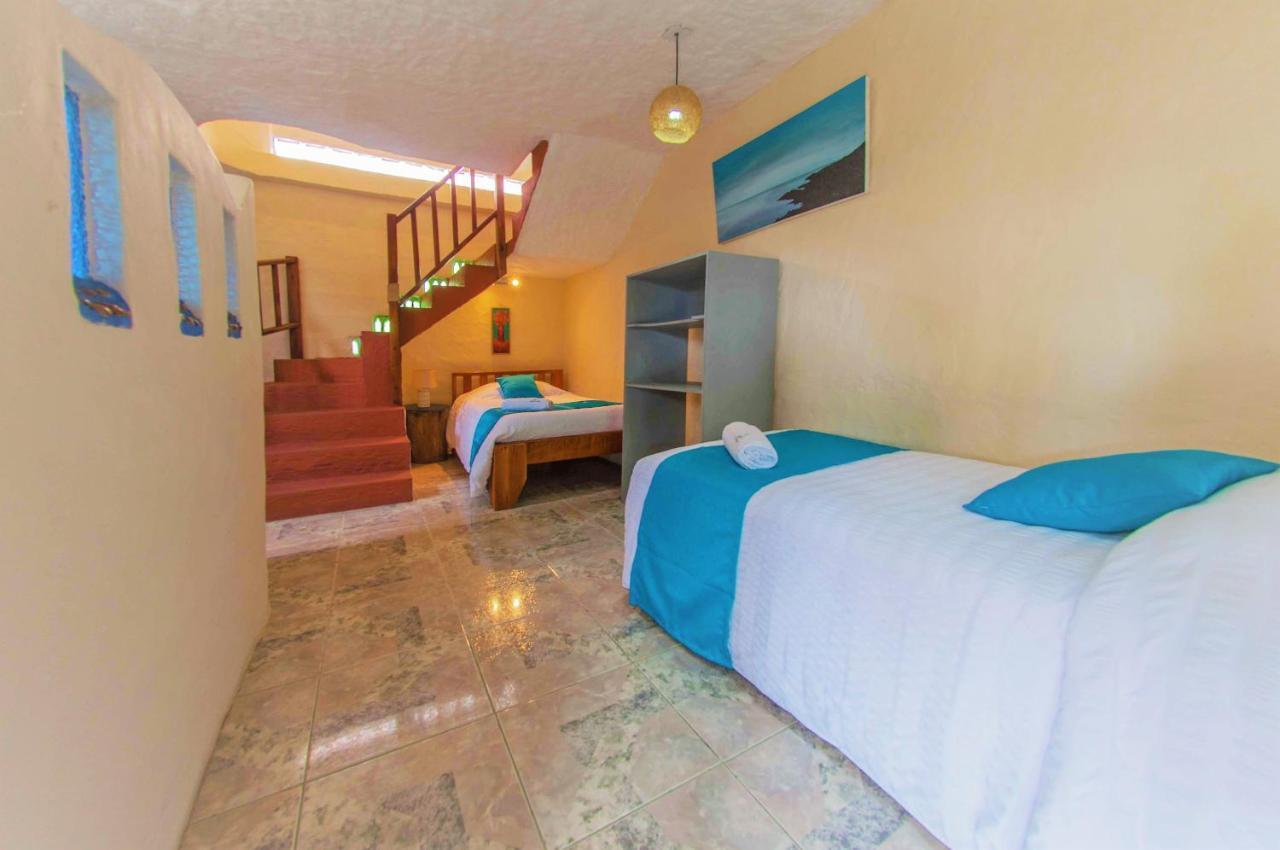 Casa Del Lago Lodging House Пуэрто-Айора Экстерьер фото