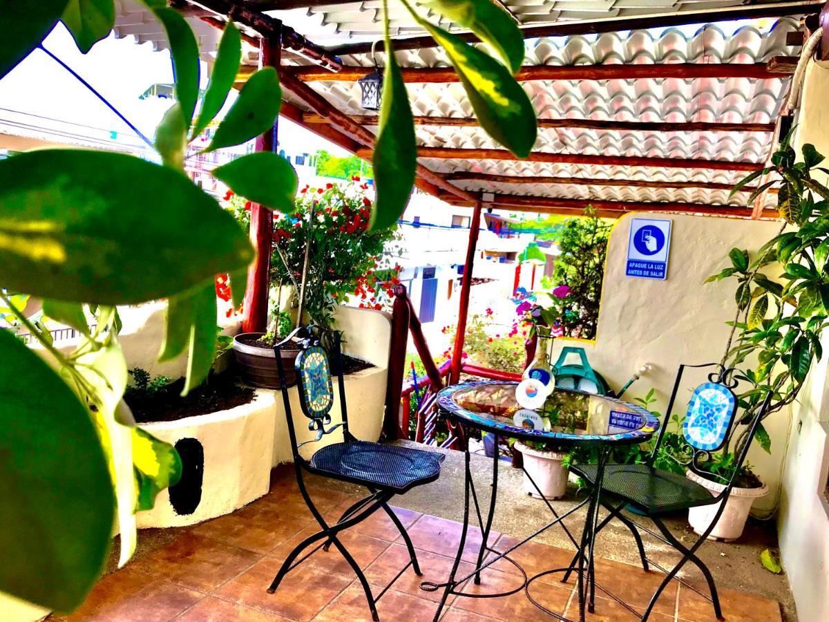 Casa Del Lago Lodging House Пуэрто-Айора Экстерьер фото